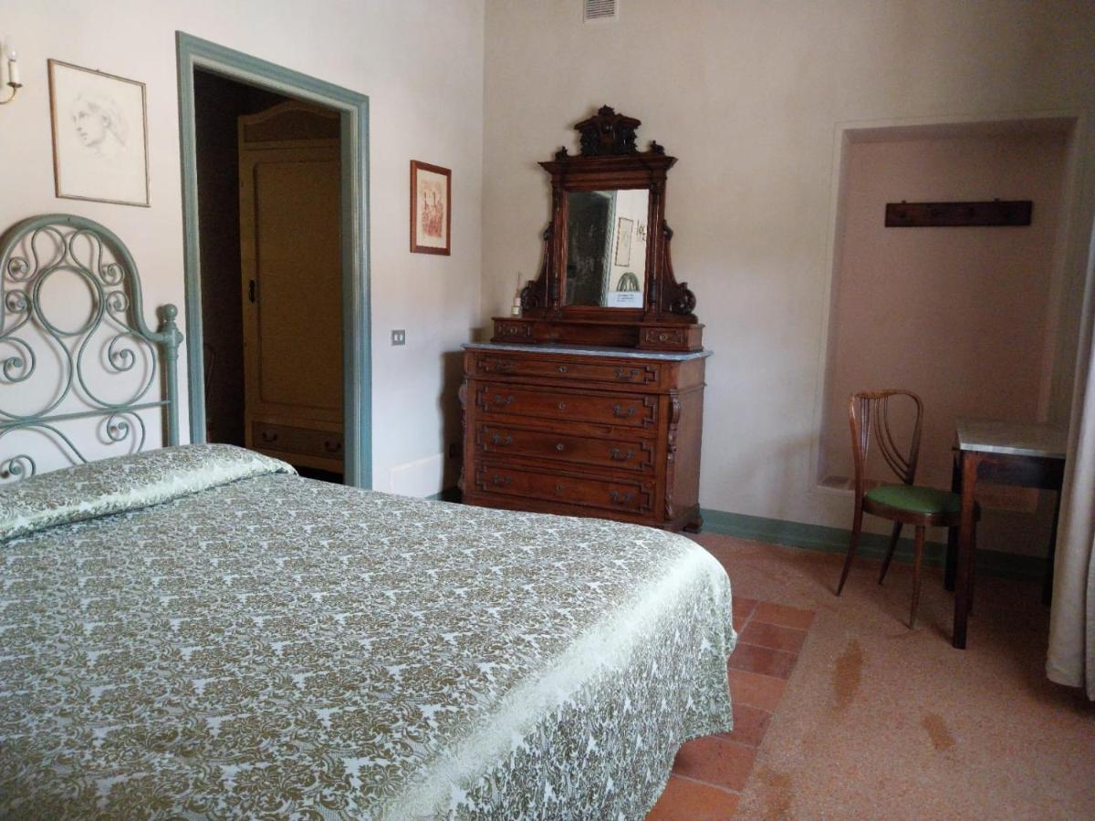 Tenuta Montanello B&B Castiglione Falletto Buitenkant foto