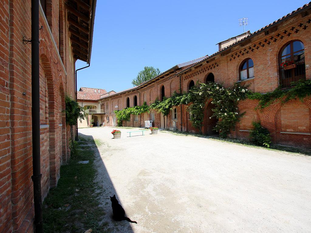 Tenuta Montanello B&B Castiglione Falletto Buitenkant foto